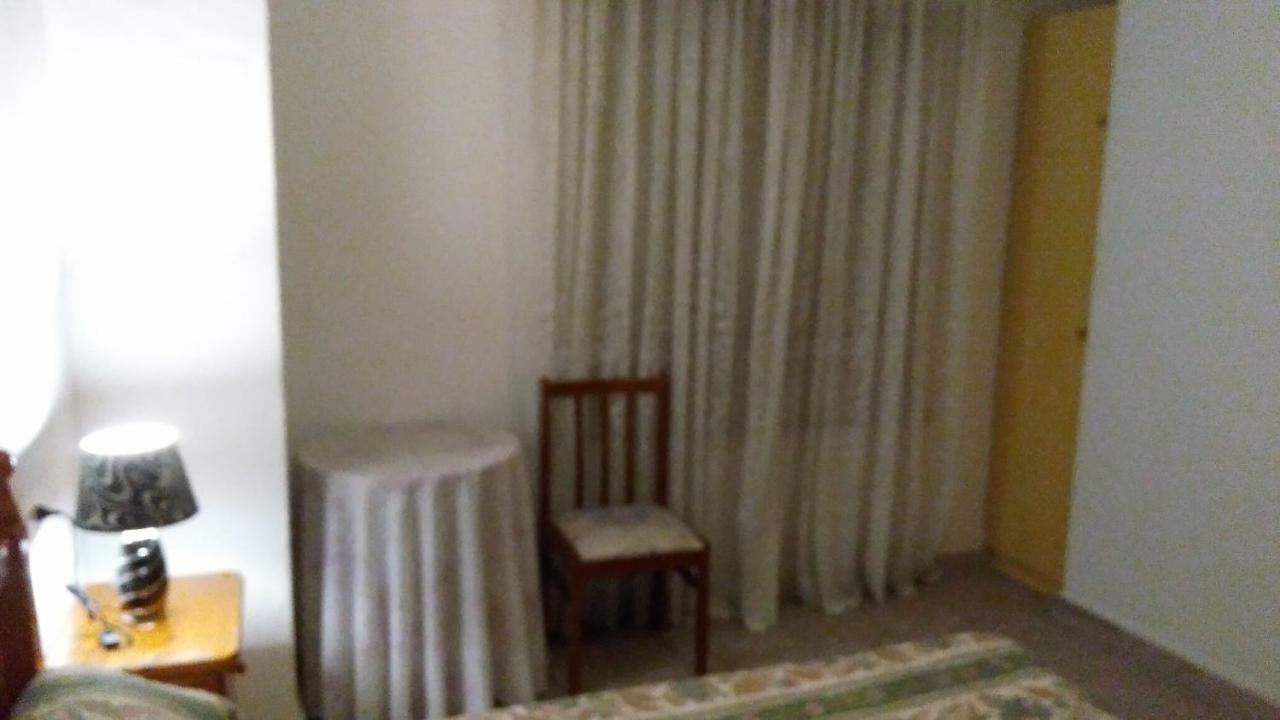 Pension- Mari Loli - Oficial グアルダマル・デル・セグラ エクステリア 写真